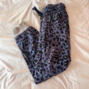 Aerie Blue Animal Print Lounge Joggers Size XS